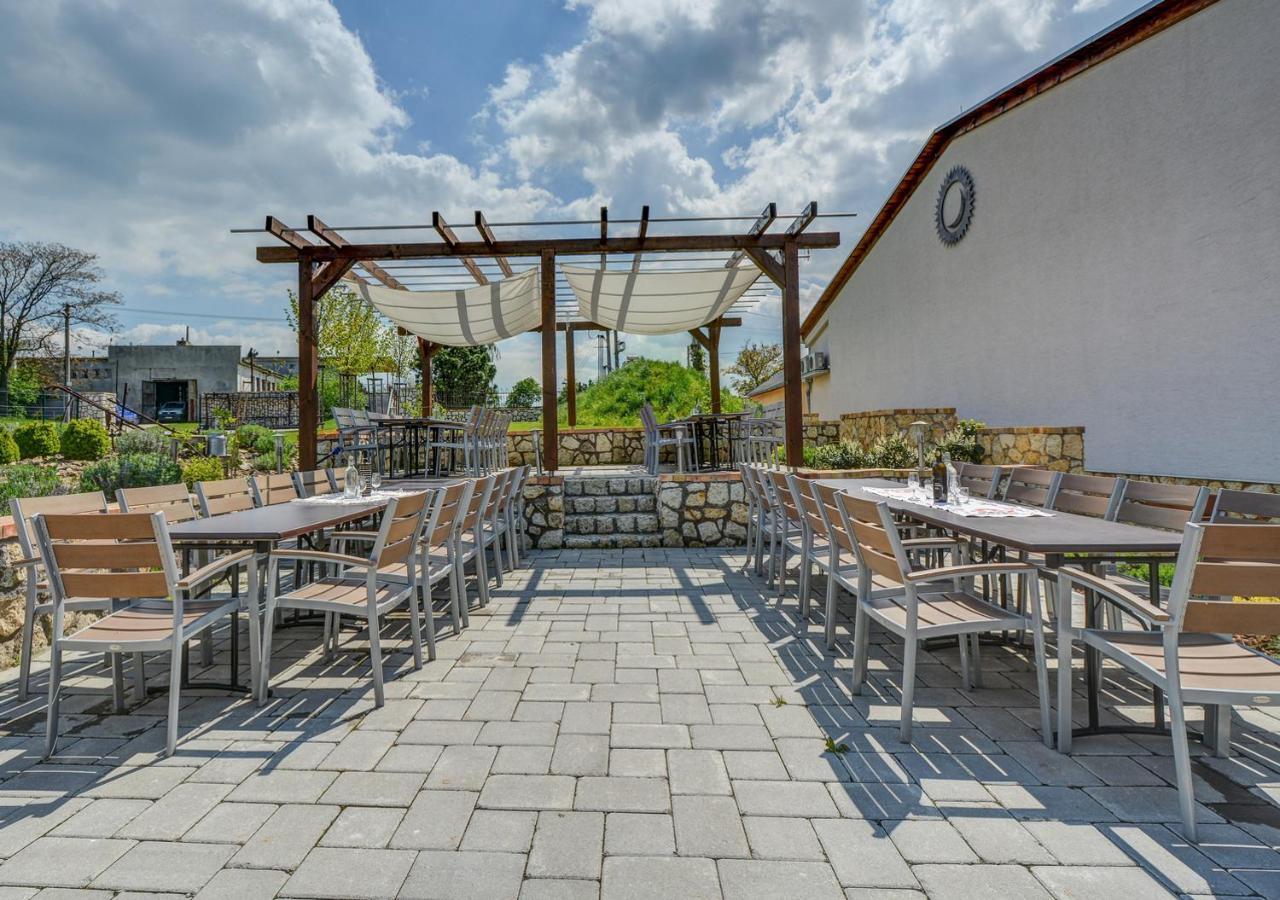 Penzion Tokaj Macik Winery B&B Mala Trna Zewnętrze zdjęcie